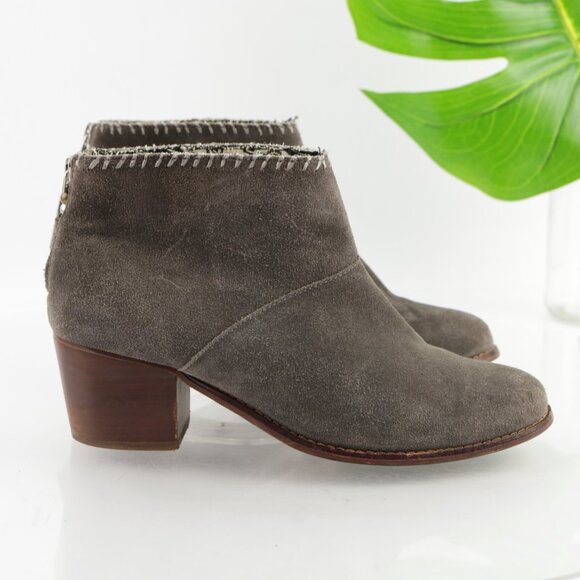 Toms Womens Leila Boots Size 8.5 Taupe Gray Suede Booties Block Heel Comfy Boho - Picture 4 of 12